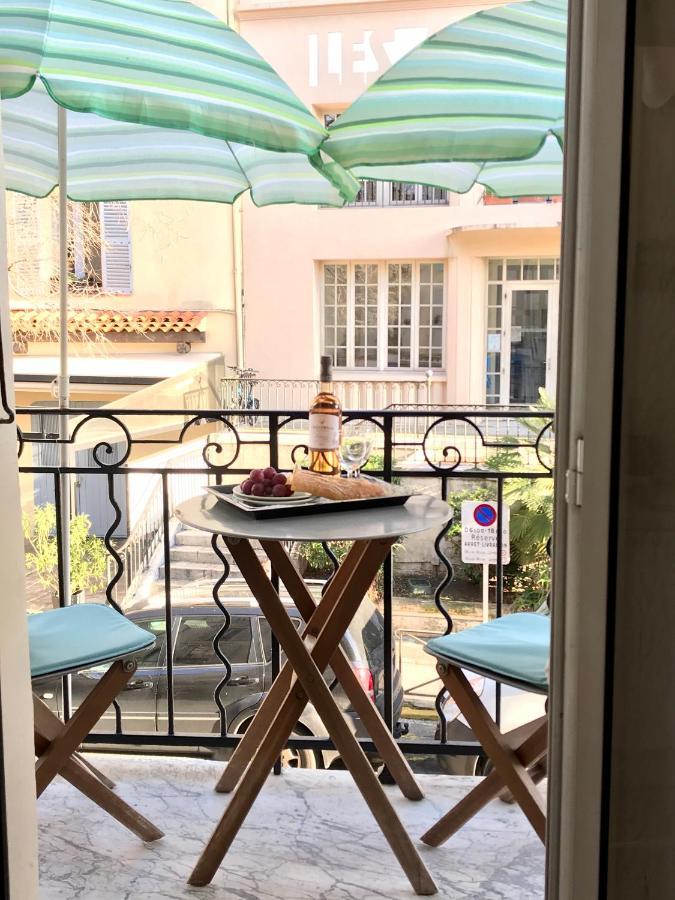 Market Antibes Luaran gambar