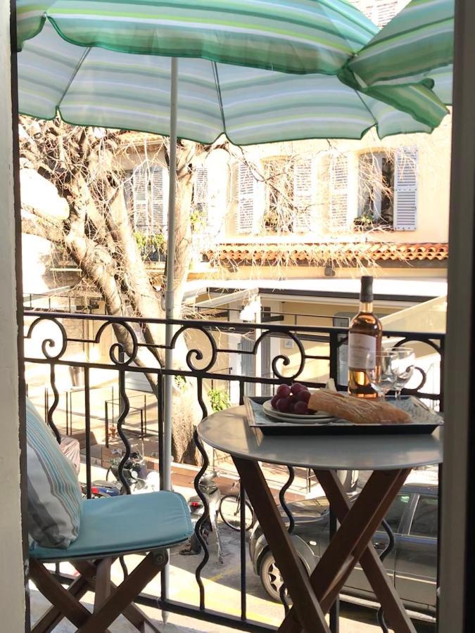Market Antibes Luaran gambar