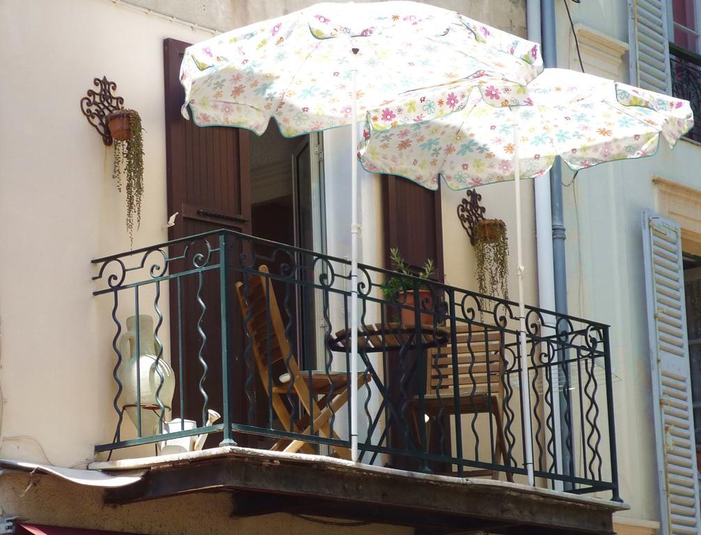 Market Antibes Luaran gambar
